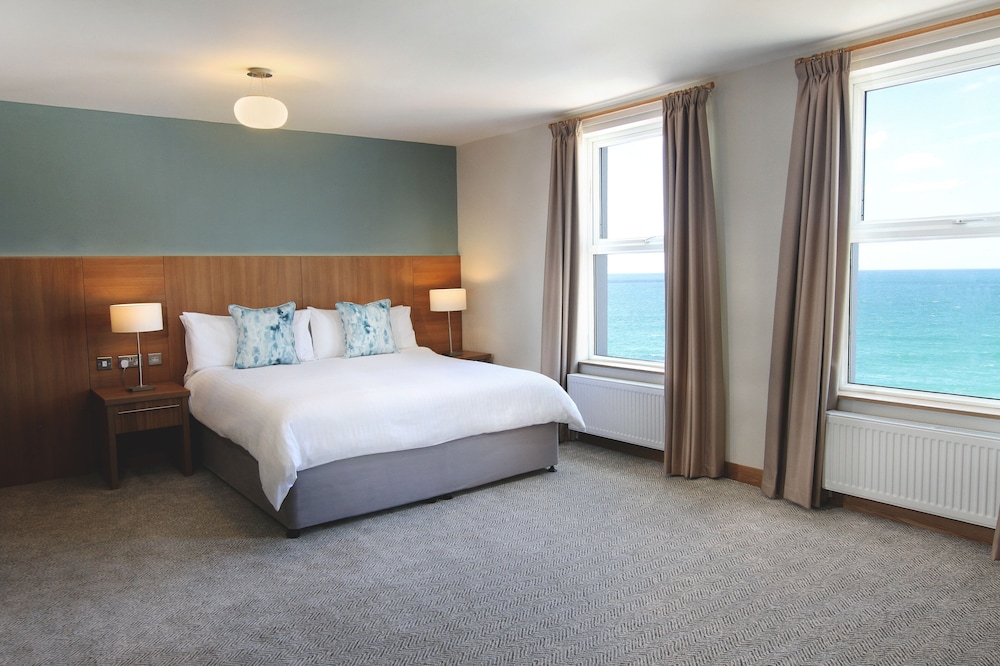STANDARD, DOUBLE OR TWIN BED, SEA VIEW