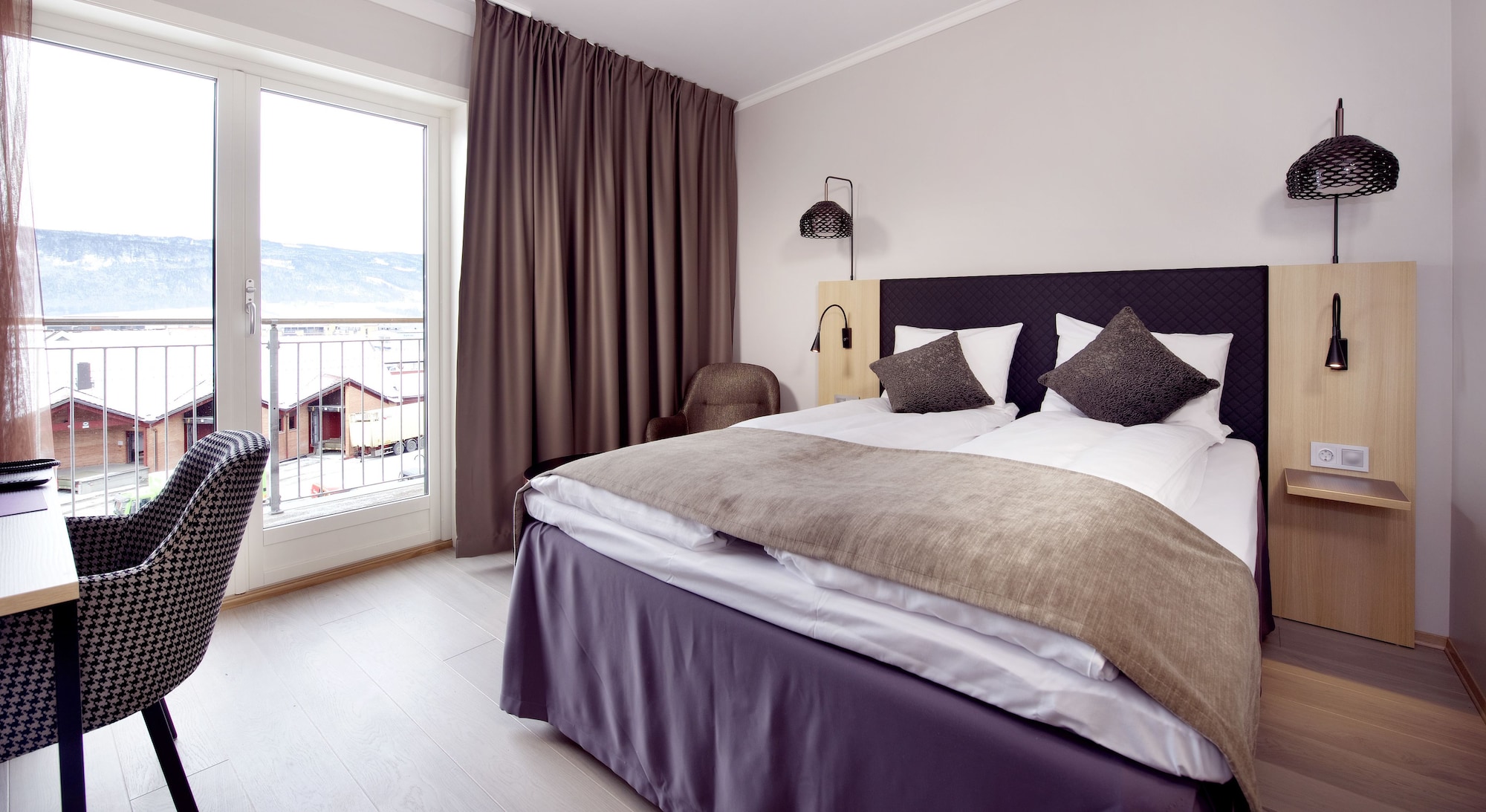 Standard, Double Bed