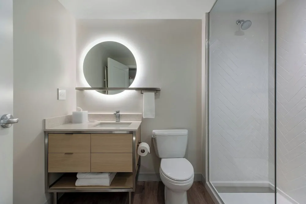 Towneplace Suites By Marriott Romeoville 6/7