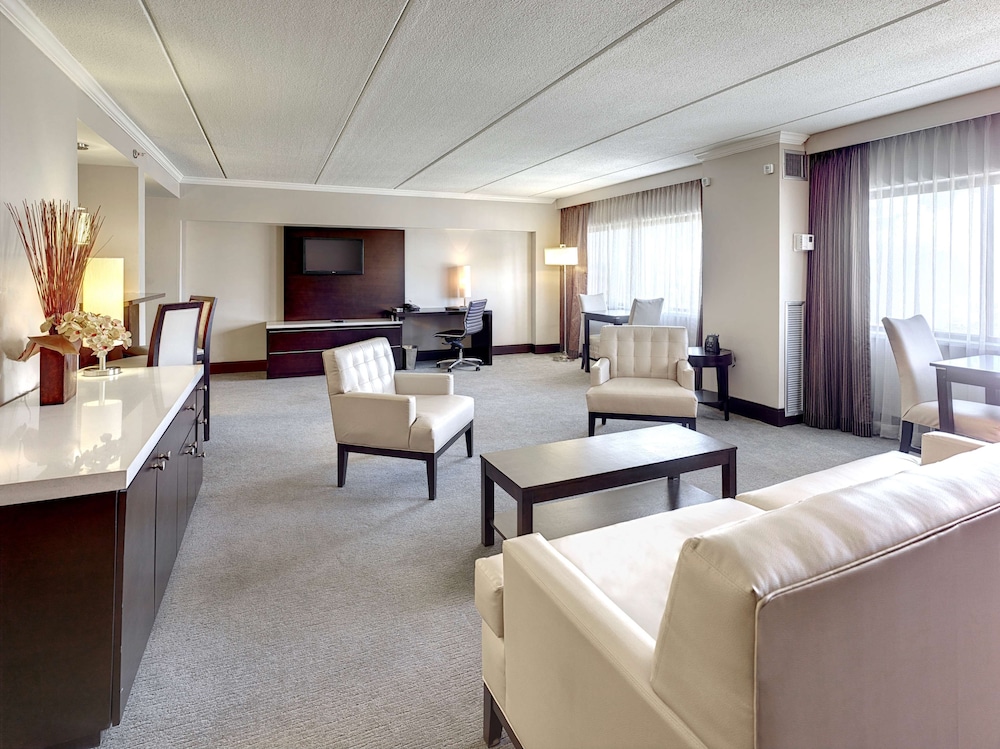 Hilton Albany 22/80