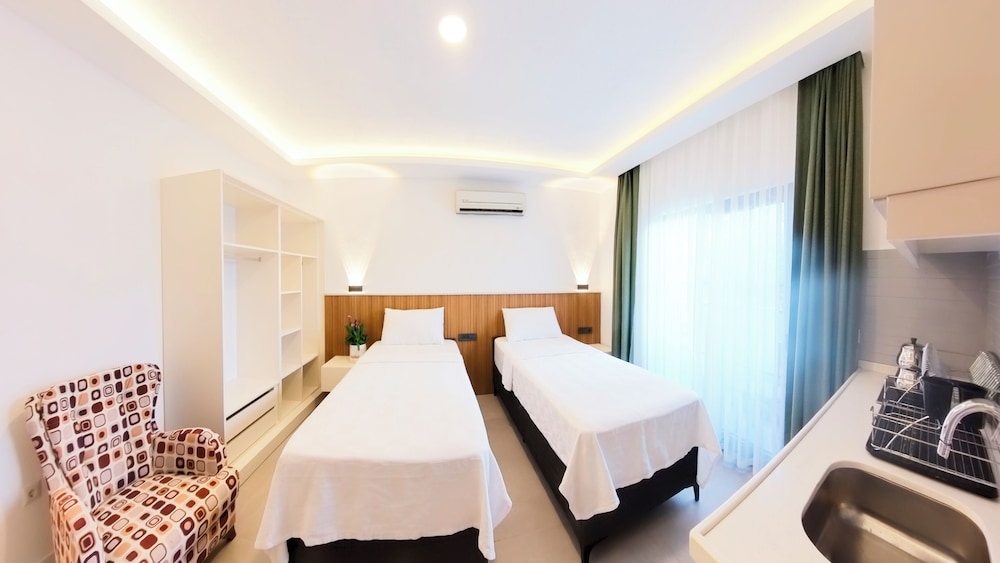 1 BEDROOM, COMFORT, STUDIO