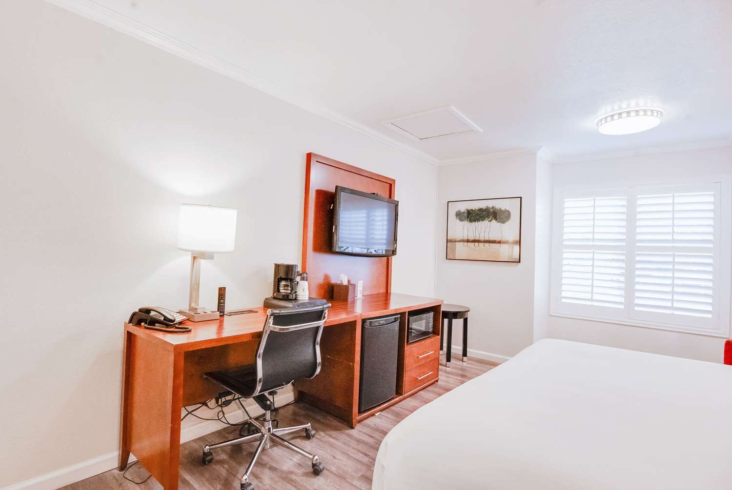 Ramada by Wyndham Mountain View 9/28