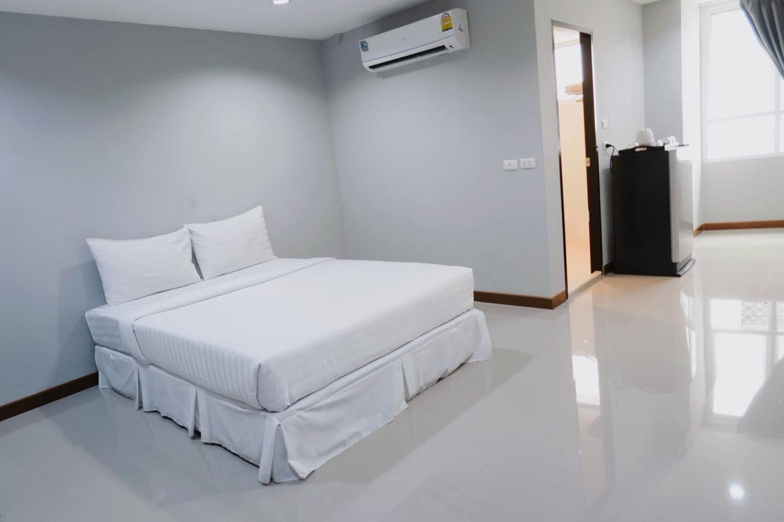 S44room 20/64