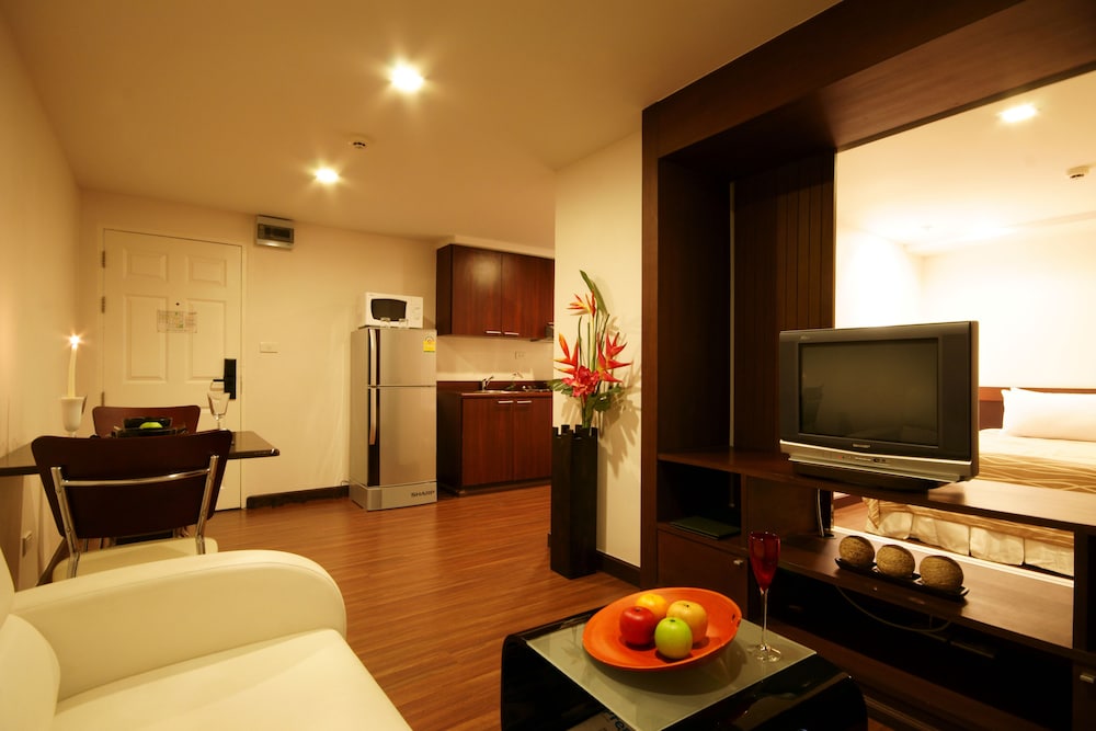 I Residence Hotel Sathorn 6/59