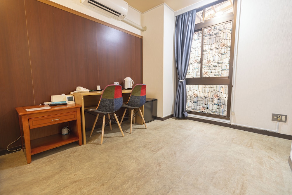 Miro Hotel Dotonbori 39/49