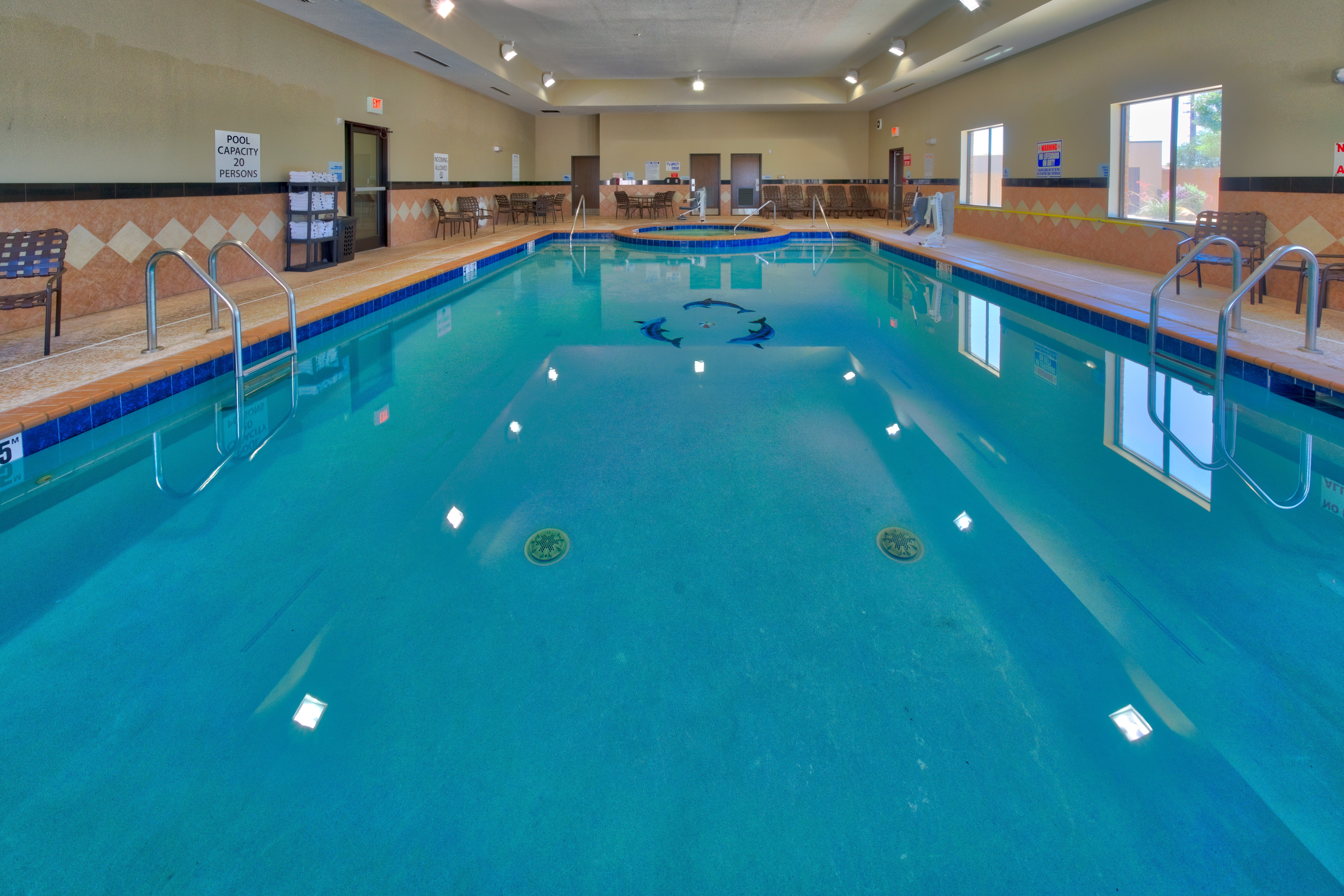 Holiday Inn Express Hotel Suites Lubbock South 26/49
