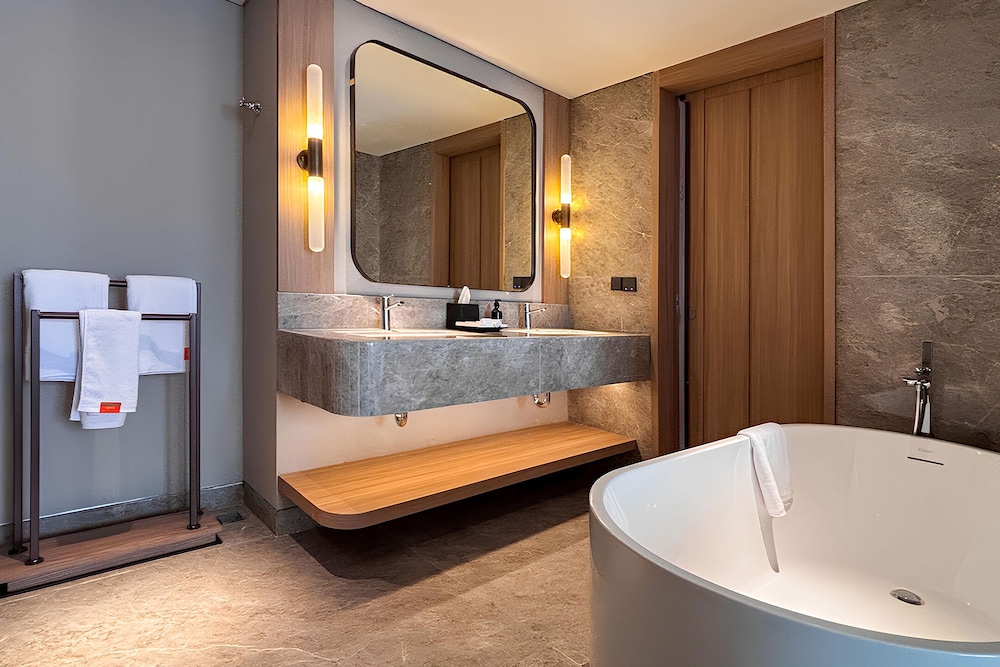 Harris Hotel And Conventions Denpasar Bali 66/66
