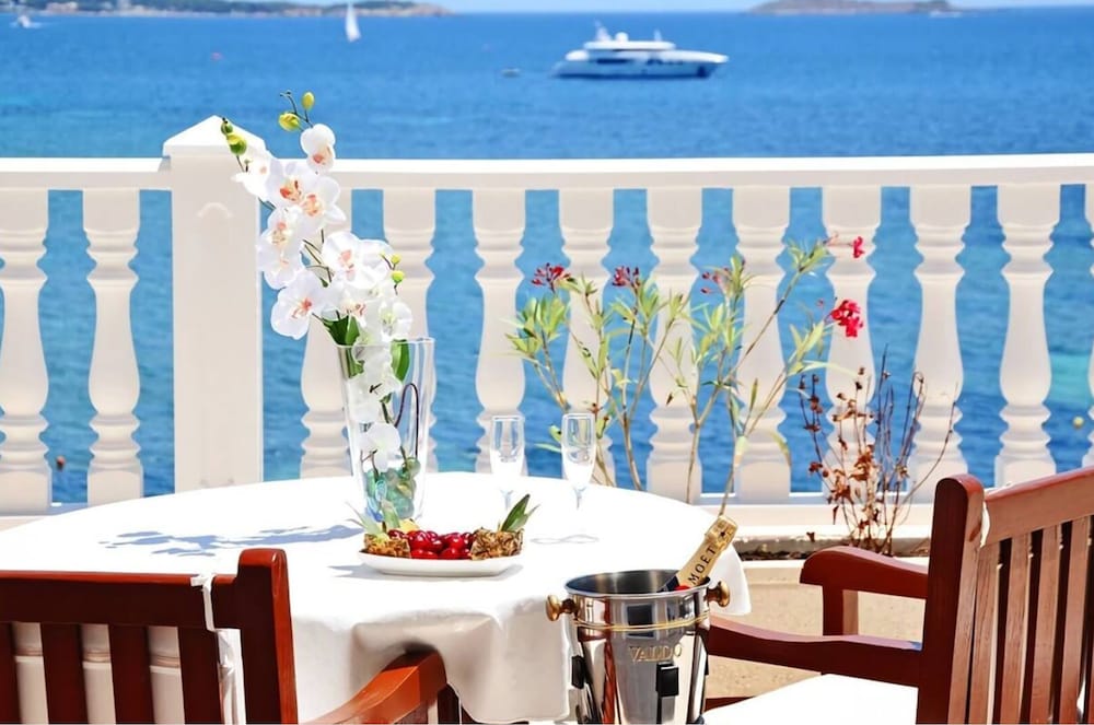 GRAND HOTEL PALLADIUM 56/67