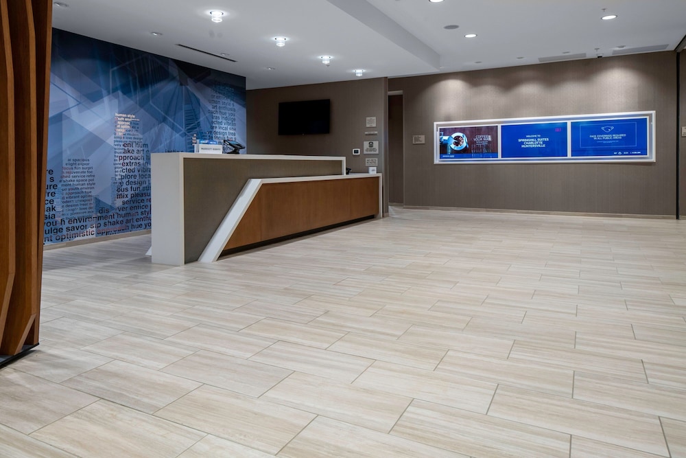 SpringHill Suites by Marriott Charlotte Huntersville 6/42