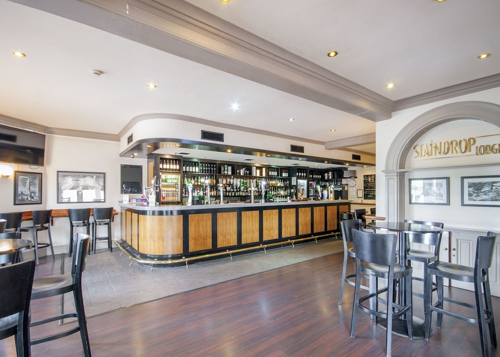 Staindrop Lodge Hotel 41/56