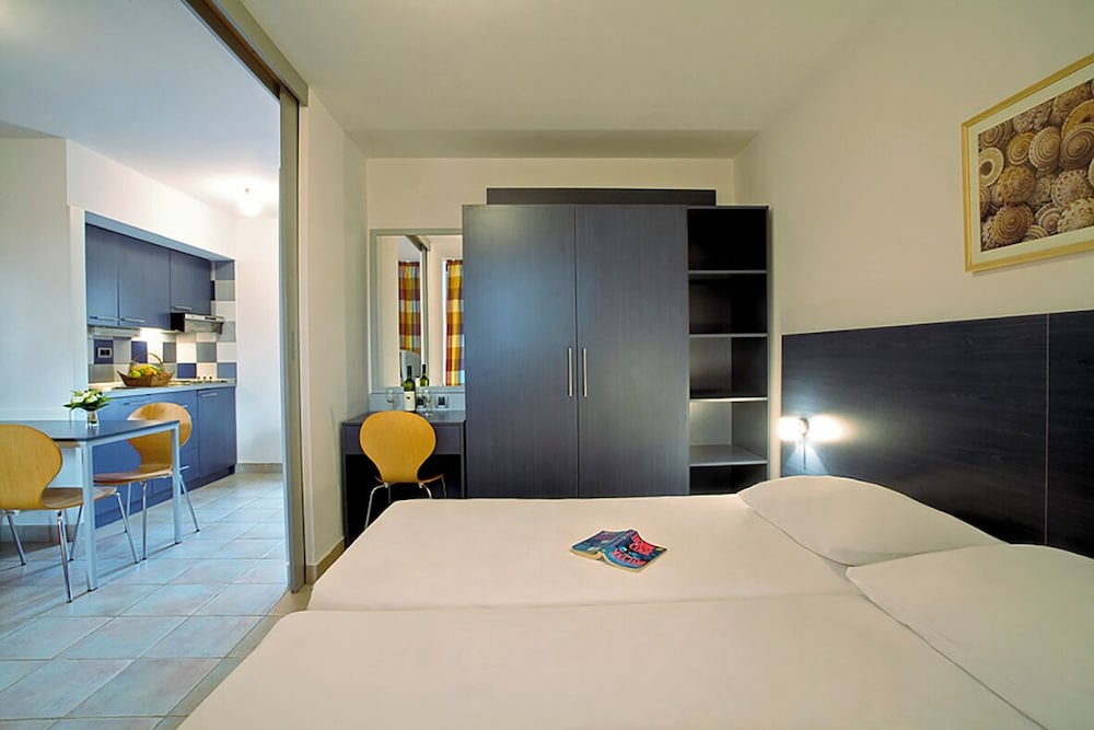 Camping Solaris Rooms 11/50
