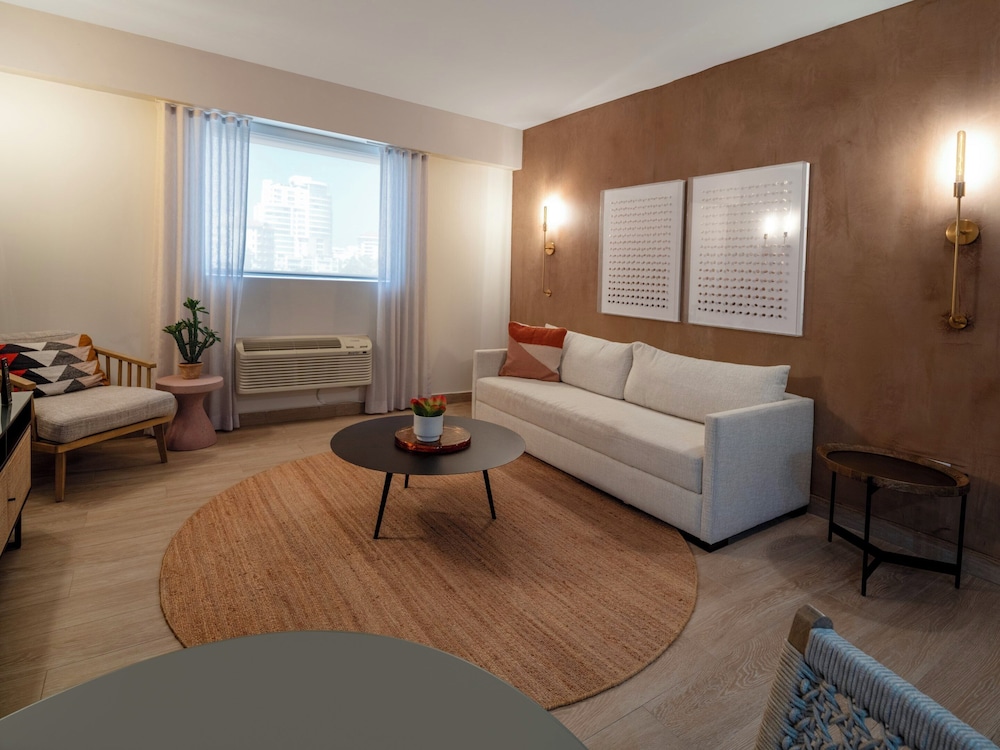 HiBird- Apartment and Suites Hotel 32/50