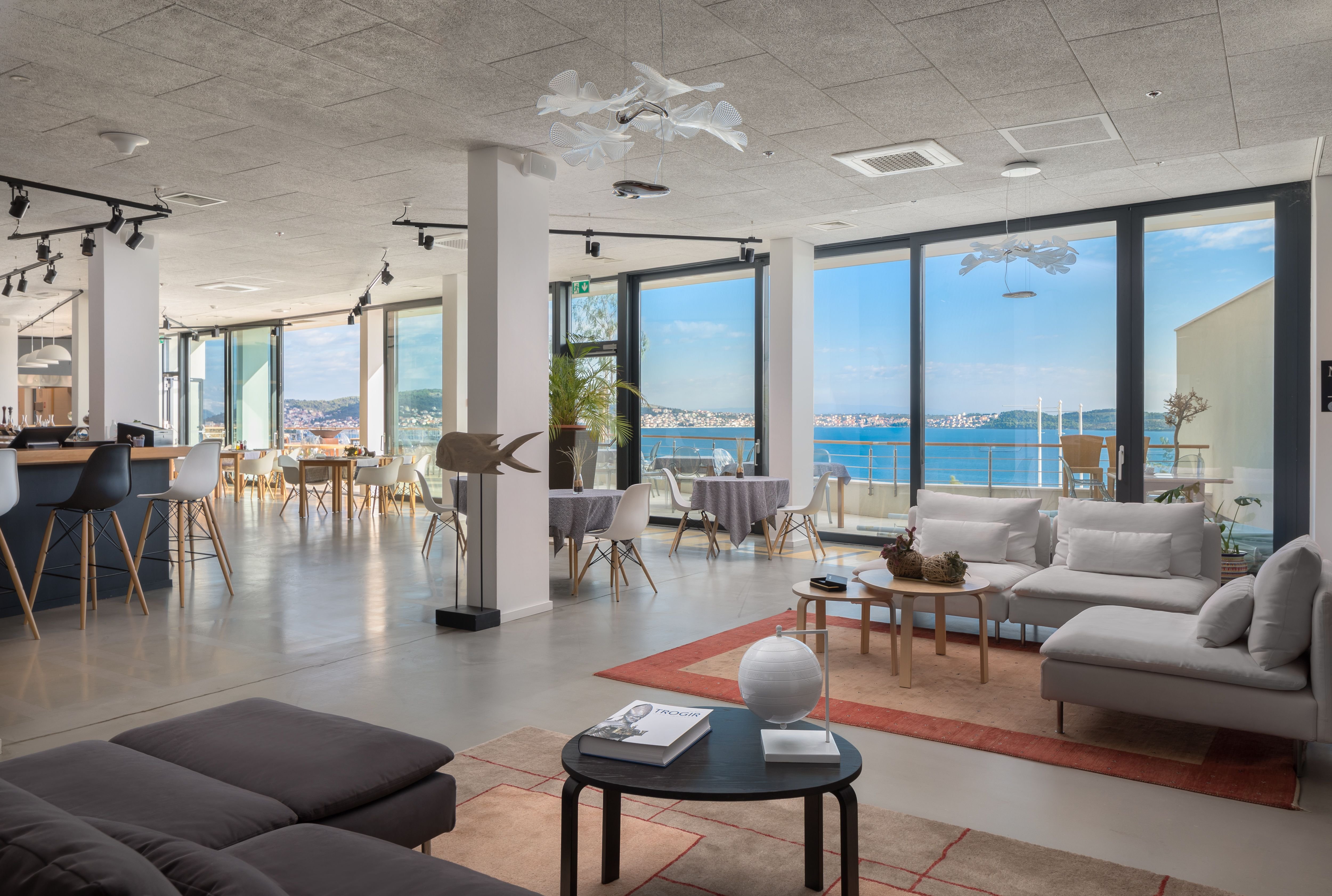 Hotel Ola 1/2
