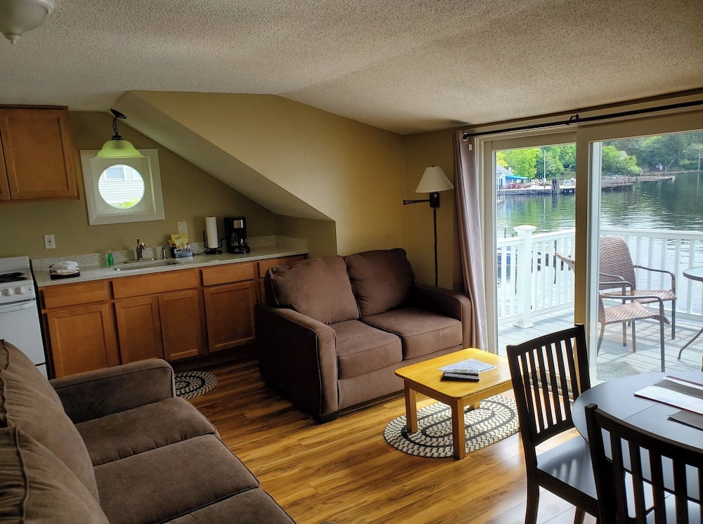 The Windrifter Resort 31/50