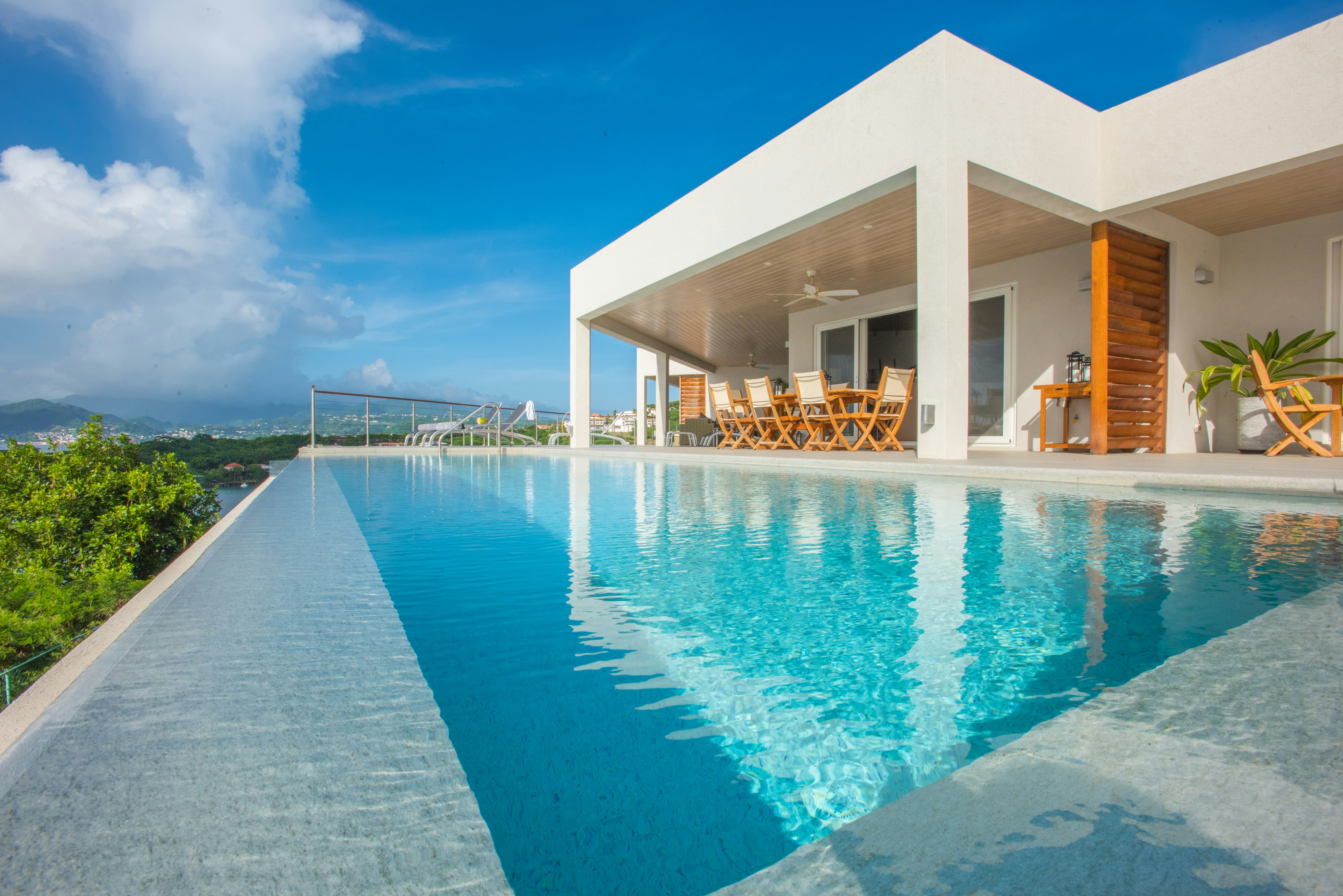 Laluna Boutique Beach Hotel and Villas 26/26