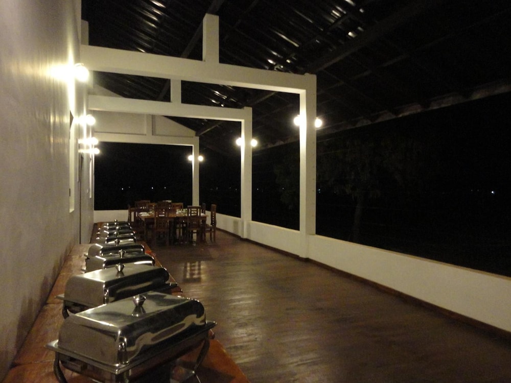 Naaval Hotel 22/45