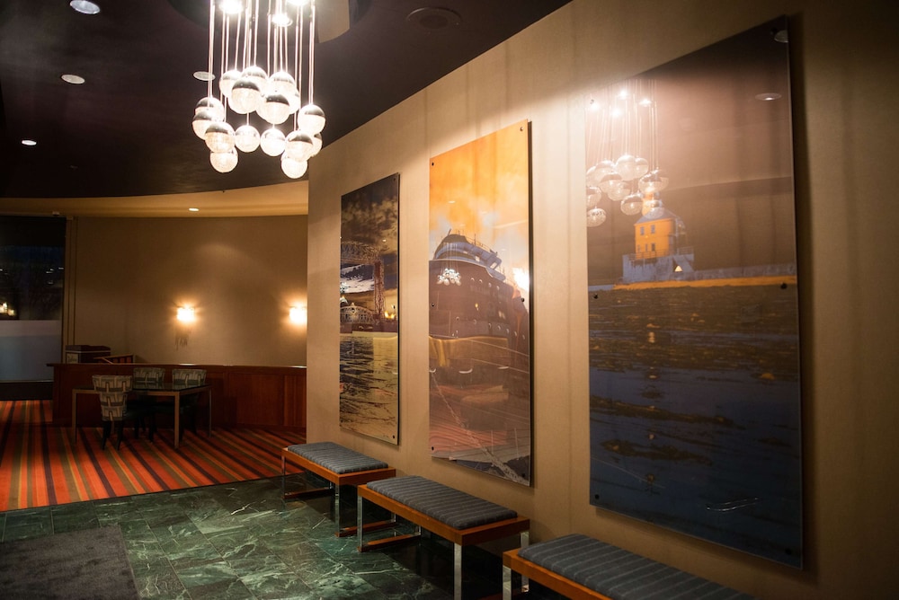 Radisson Hotel Duluth-Harborview 29/34
