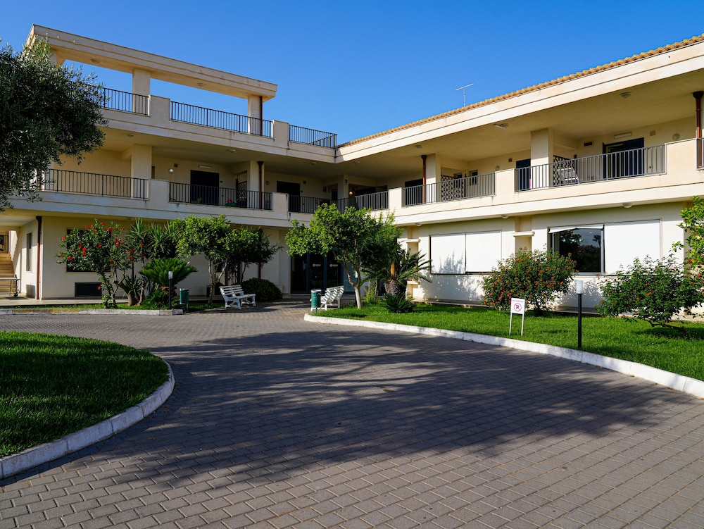 Gh Baraka Village Residence 40/50
