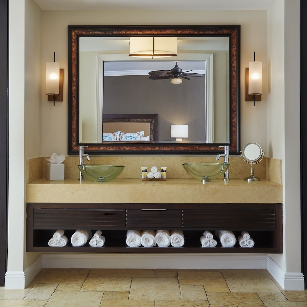 Cheeca Lodge Amp Spa 6/70