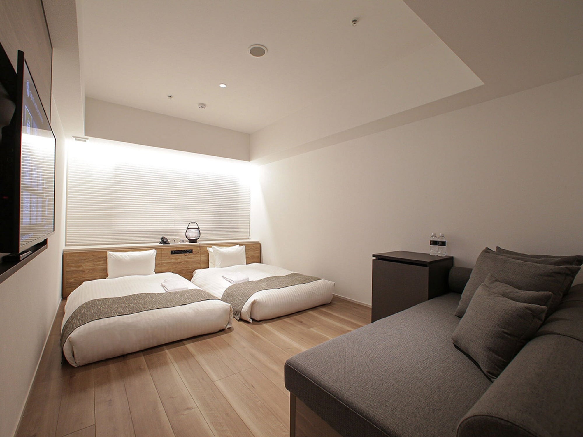 Superior Hollywood Twin Room (Japanese Style)
