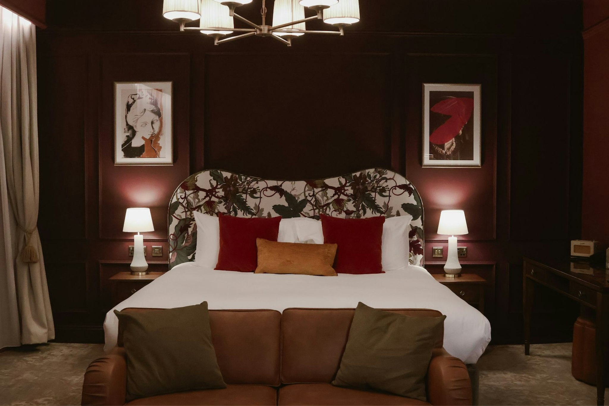 The Francis Hotel 61/81