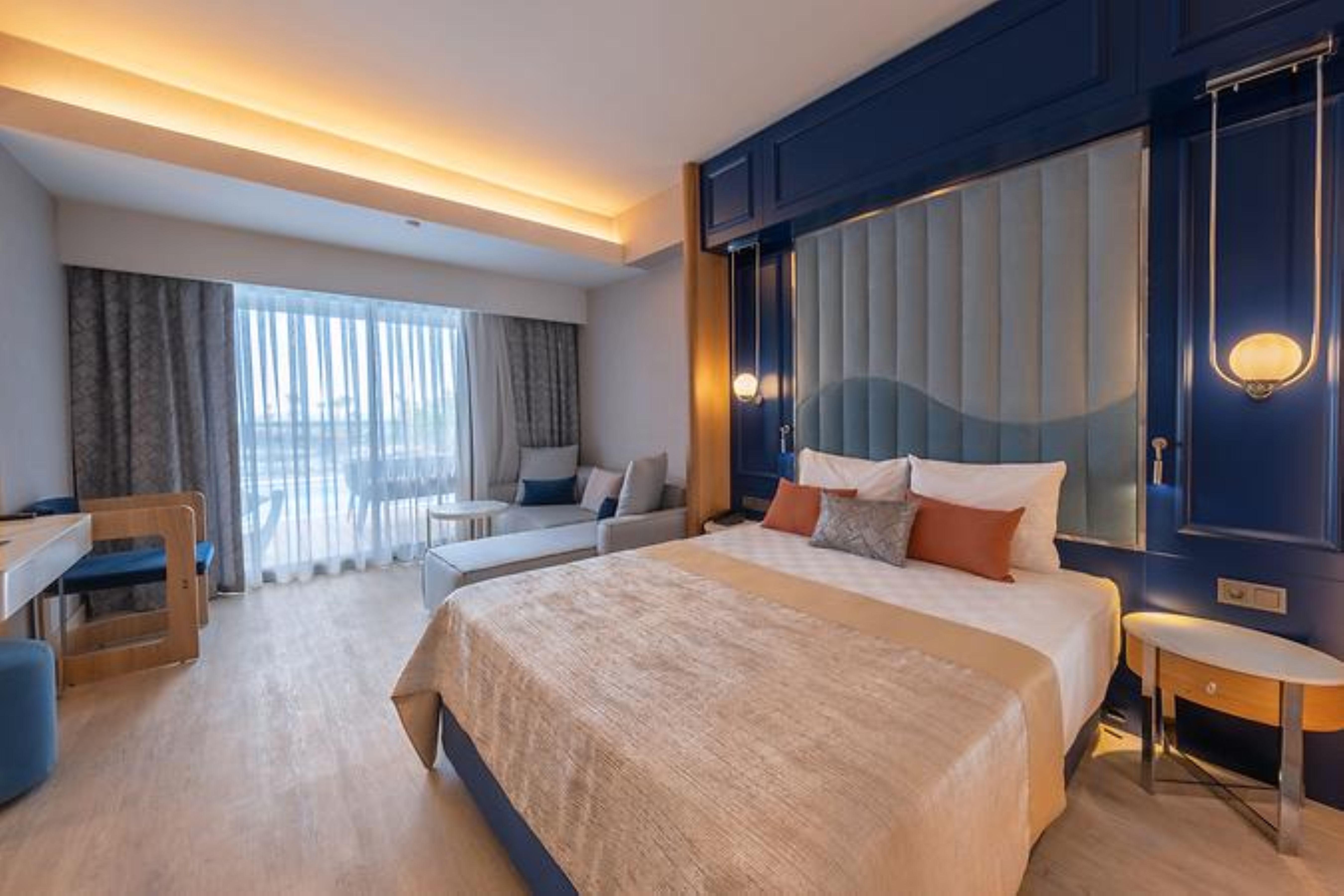 Swim Up, Double Bed, Sea View