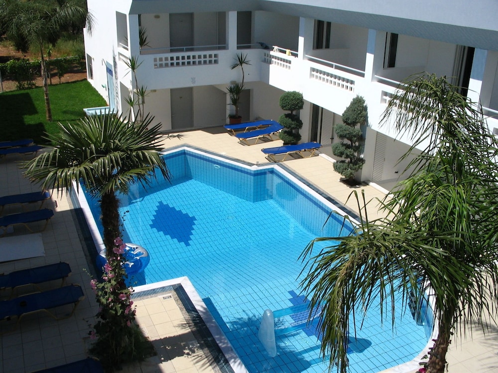Emerald Studios Malia 20/23