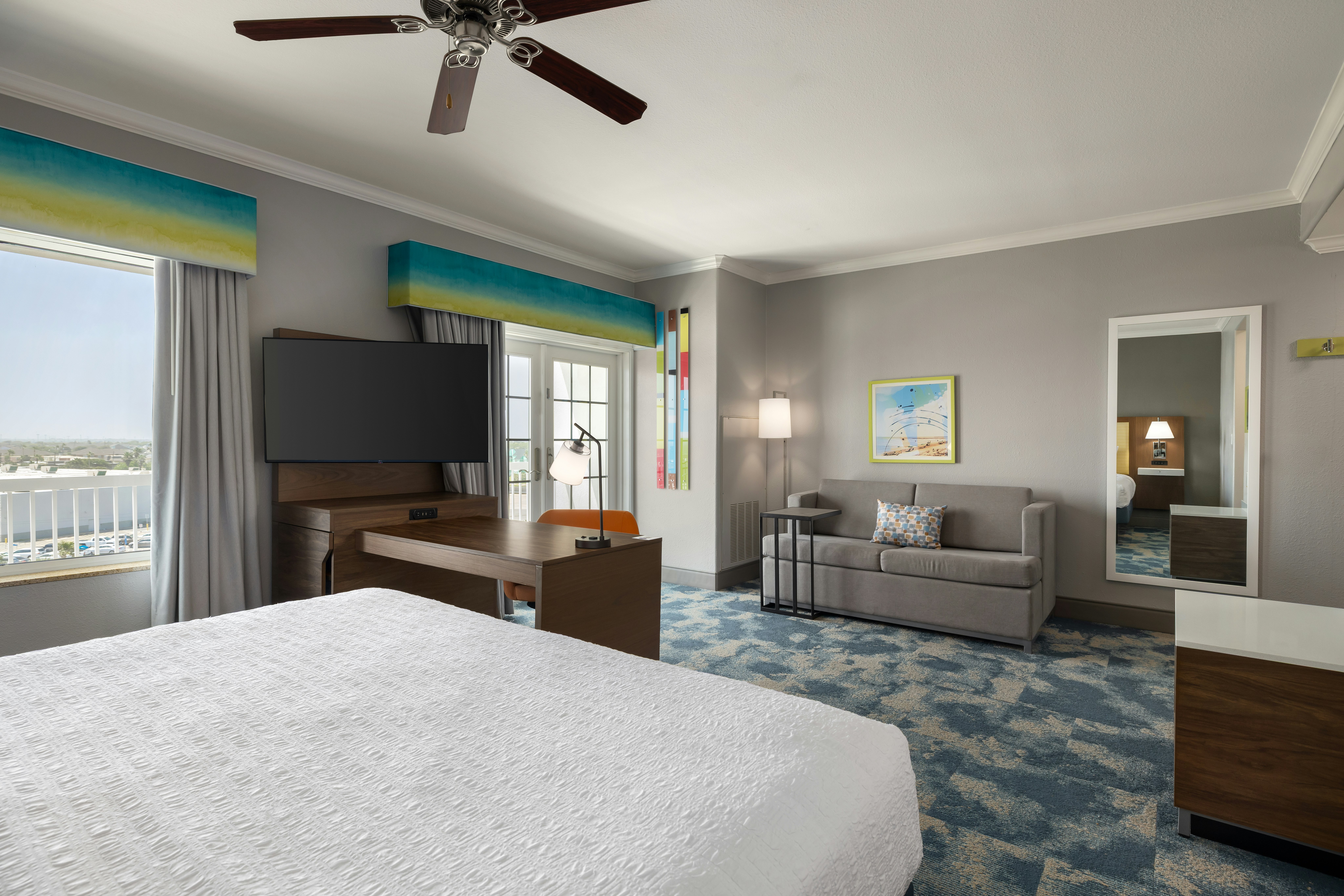 Special, Studio, King Bed