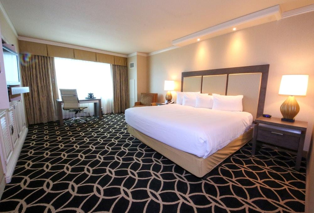 Rodeo, King Bed