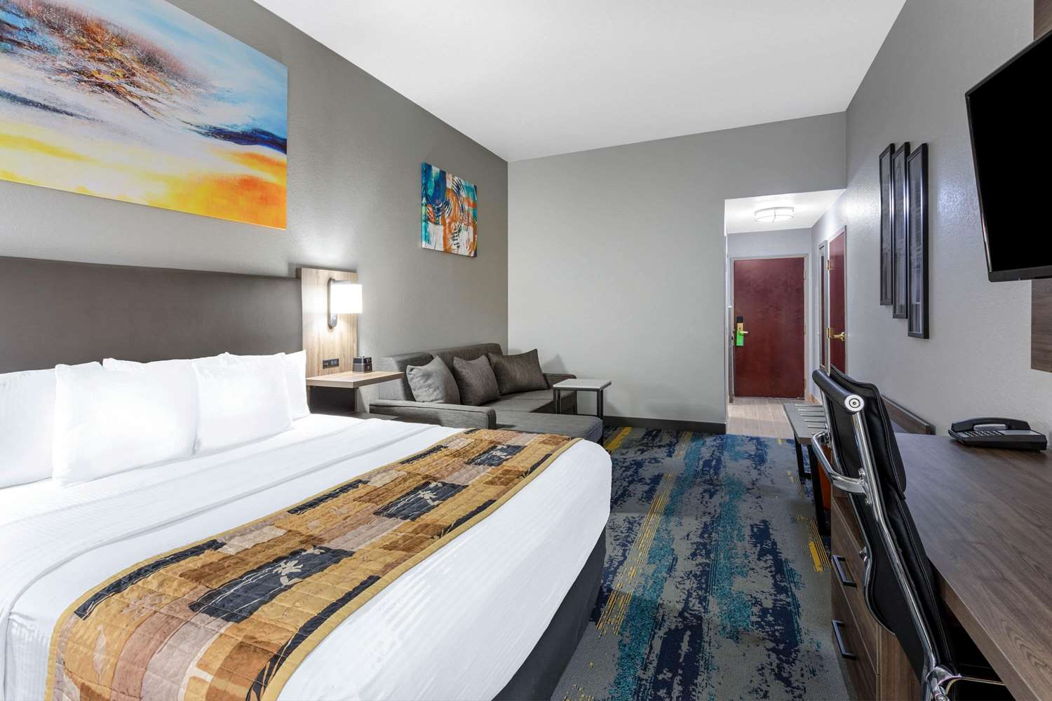 La Quinta Inn & Suites by Wyndham Tampa Central 7/22