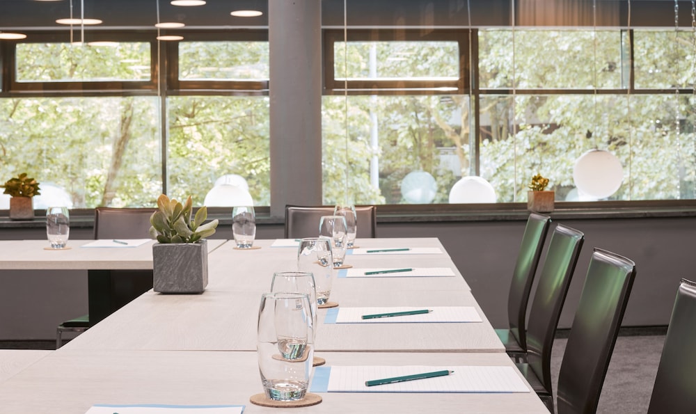 Derag Livinghotel Frankfurt 20/36