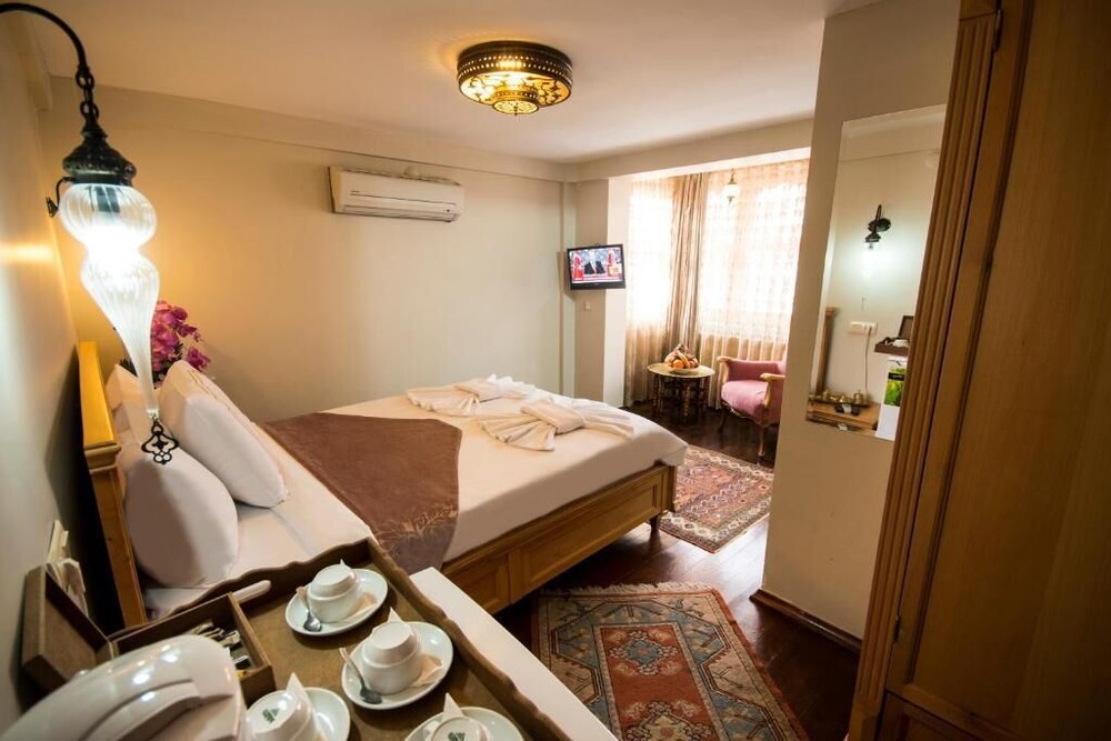 Sultan Corner Suites 27/49