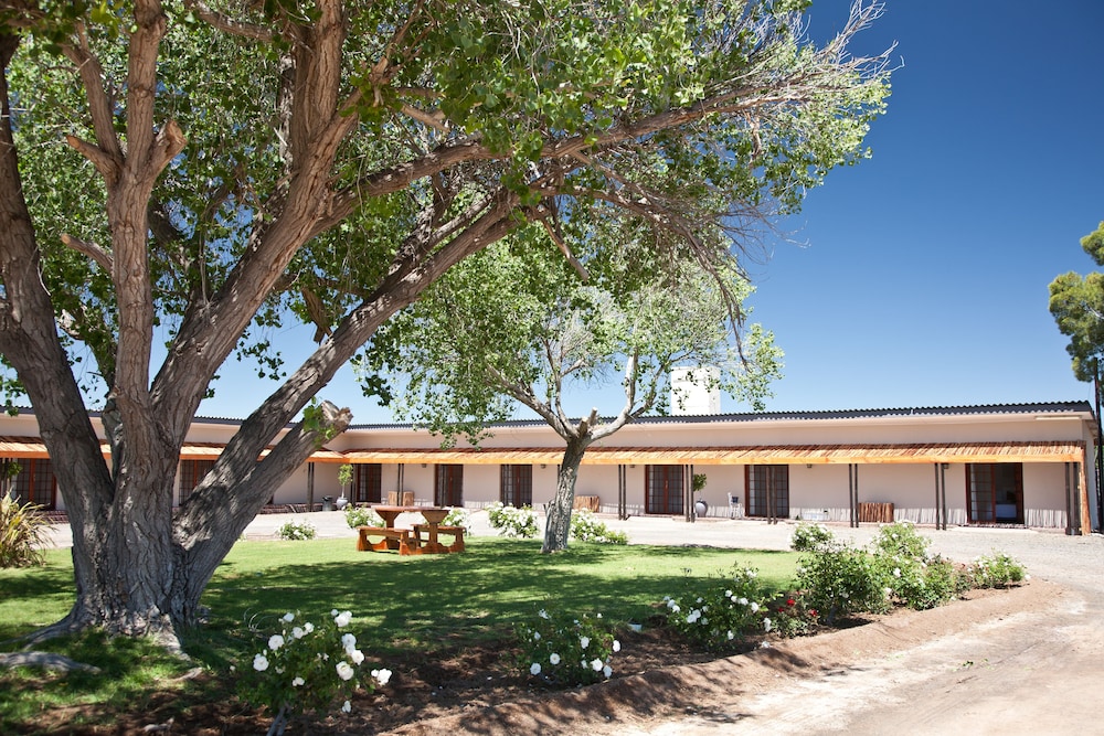 Wagon Wheel Country Lodge 40/50