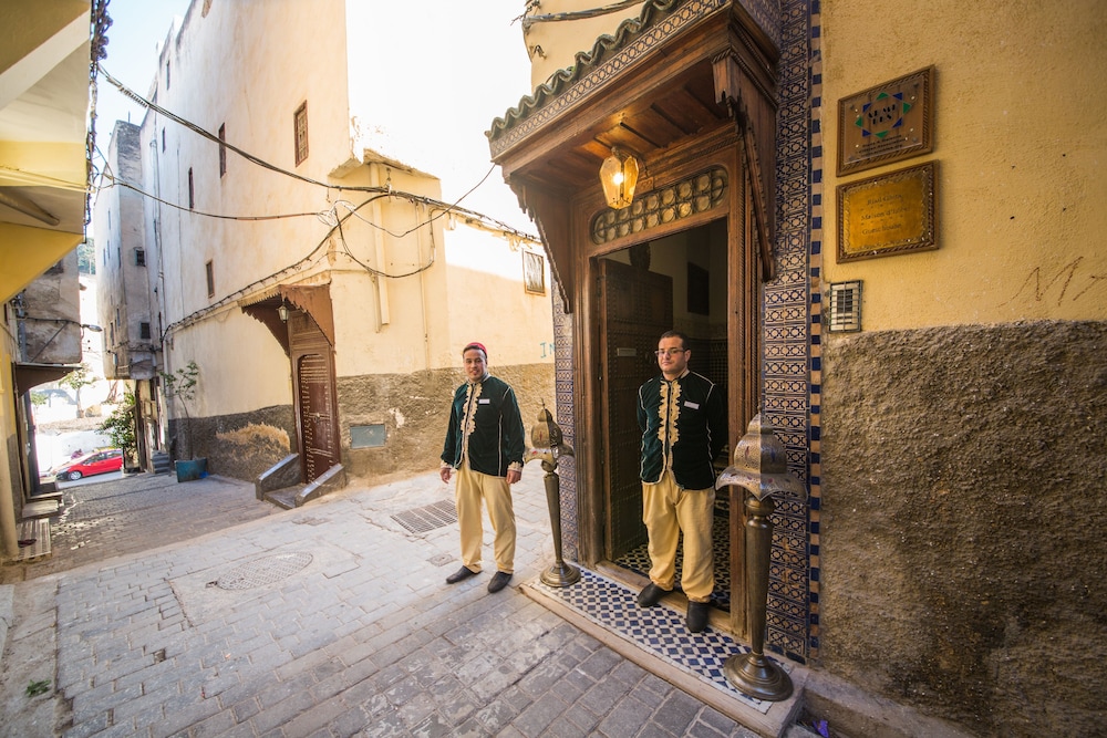 RIAD GHITA 37/50