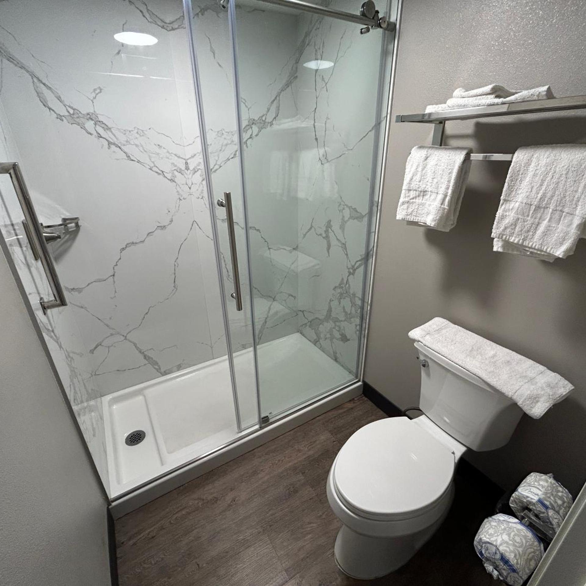 Studio6 Suites Gardena, CA 27/33