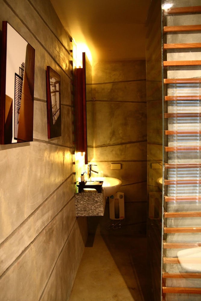Fusion Suites 29/50