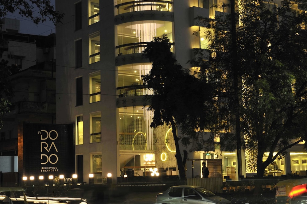 Hotel El Dorado 4/50