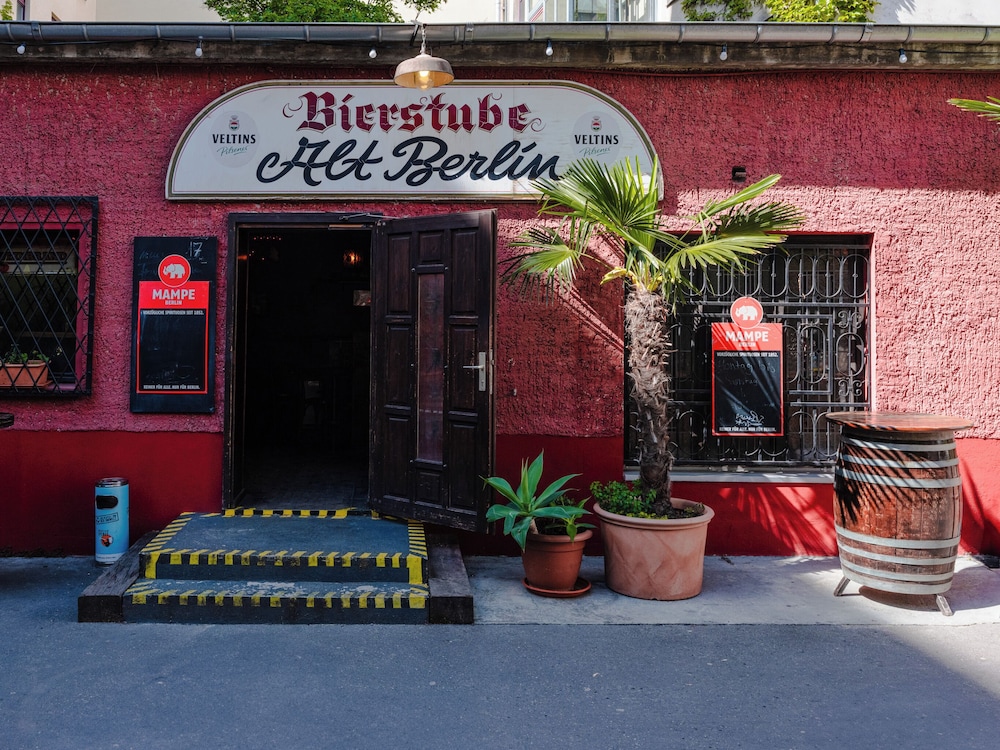 Ballhaus Berlin Hostel 2/65