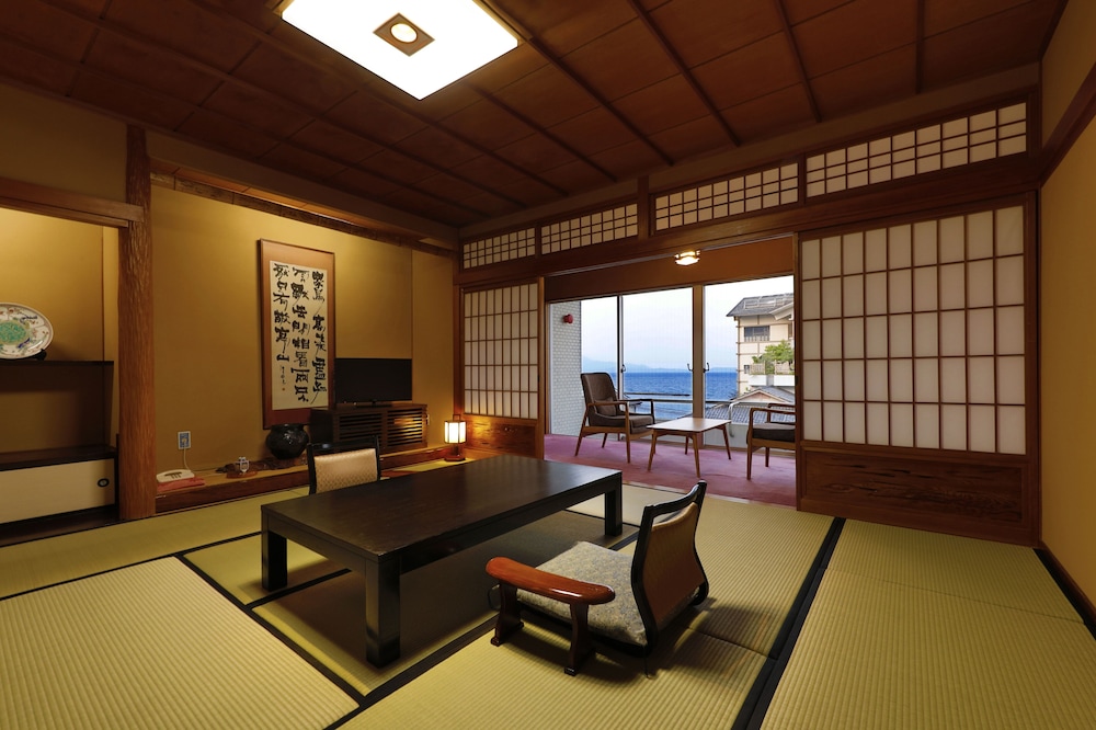 IBUSUKI SHUSUIEN(FORMERLY HOTEL SHUSUIEN) 28/35