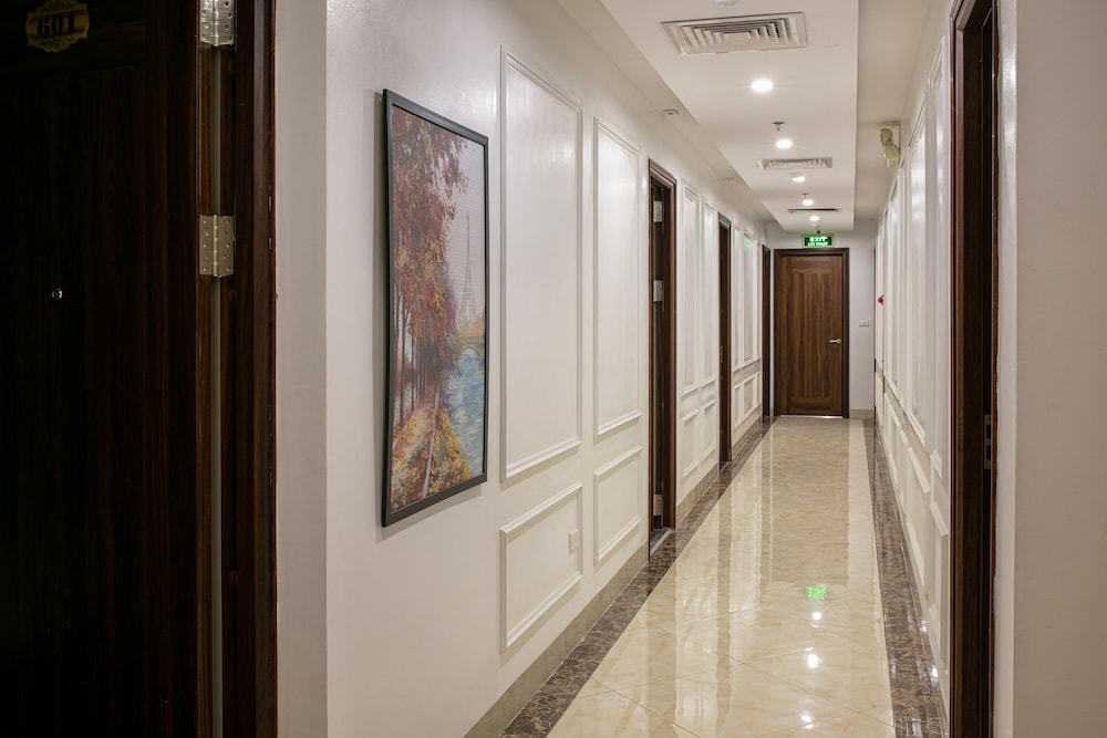 Mia Hotel 27/39