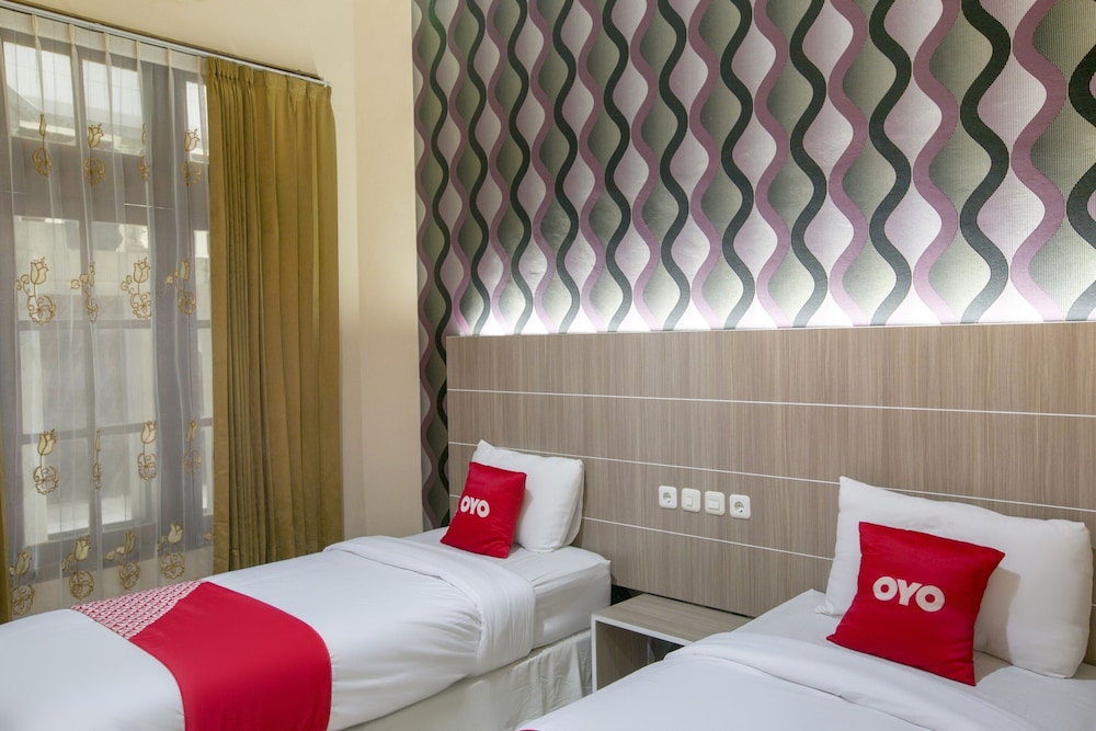 OYO 2320 Hotel Charvita 9/21