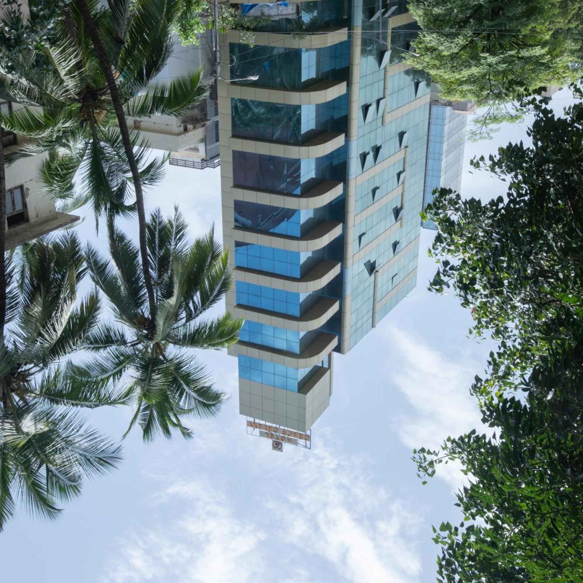 Hotel Grace Galaxy 4/32