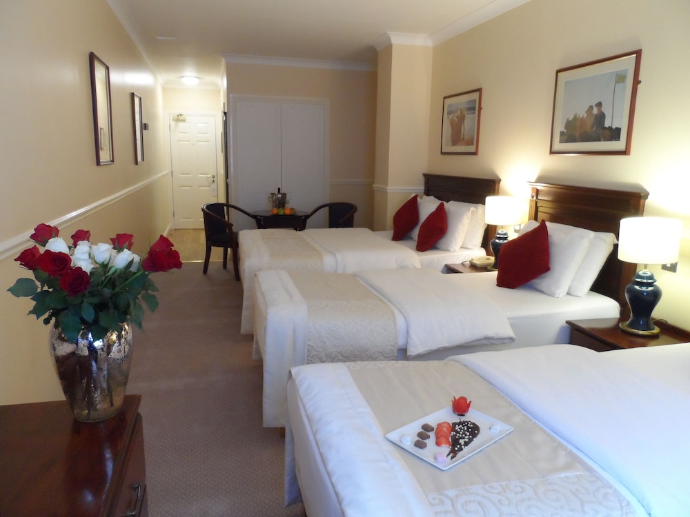 Sligo City Hotel 17/64