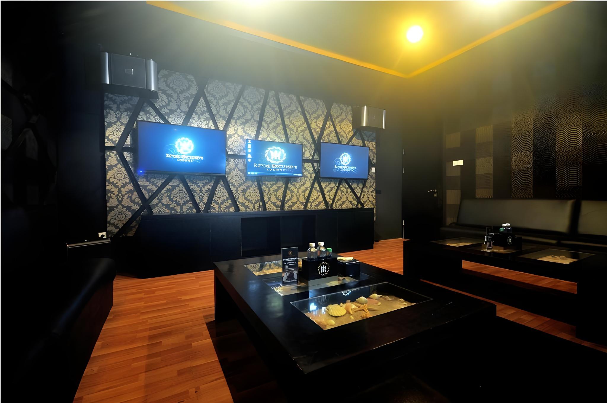 ROYAL SUITE HOTEL BALIKPAPAN 11/11