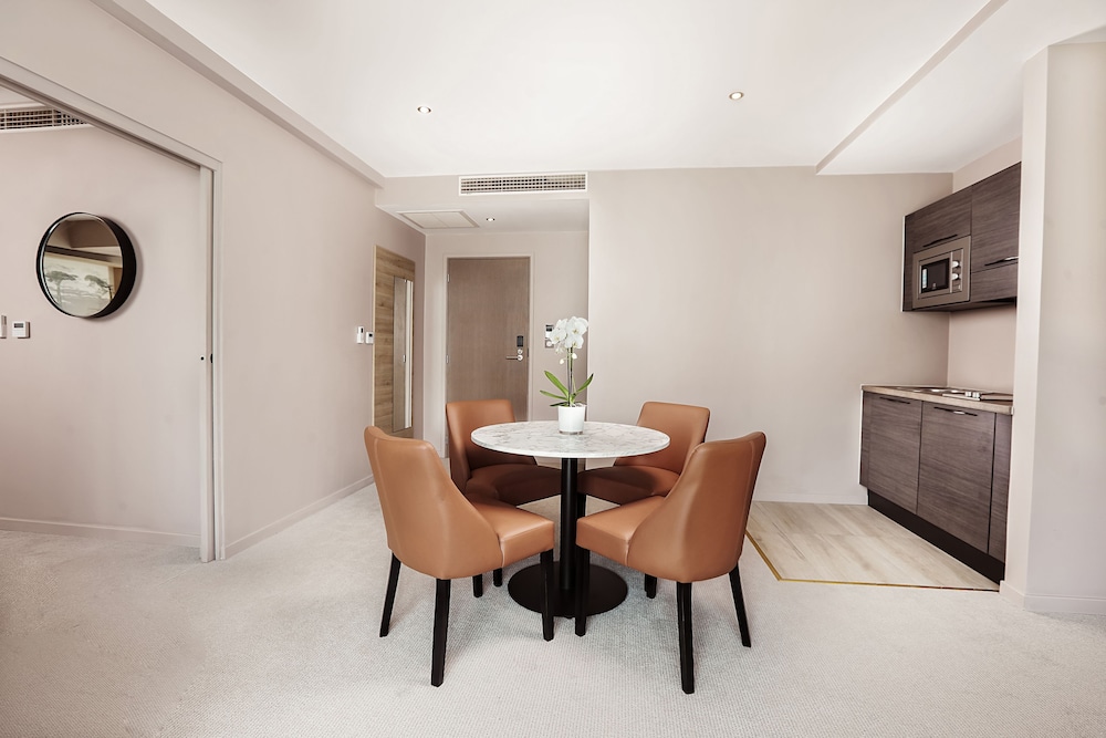 Radisson Serviced Apartments Antananarivo City Centre 10/75