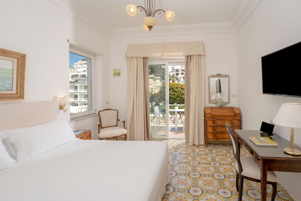 STANDARD, DOUBLE OR TWIN BED, GARDEN VIEW, BALCONY