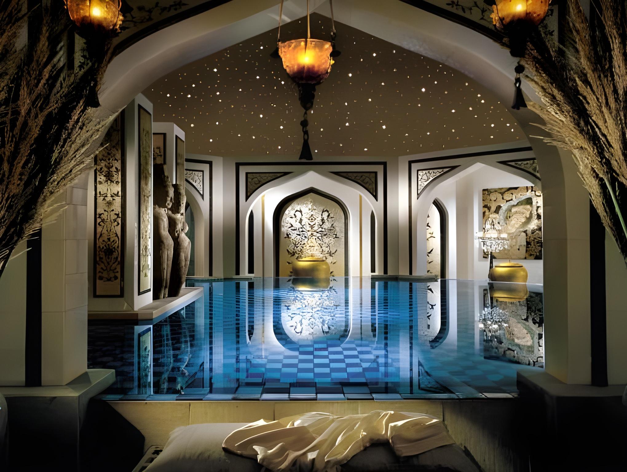 Suites del Mar Fenals 81/100