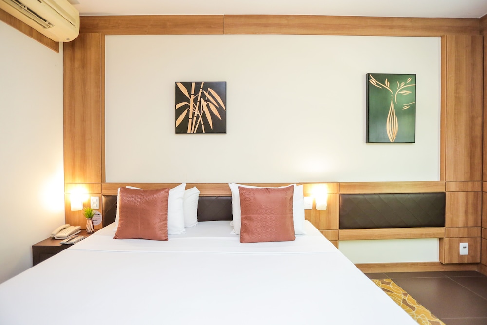 Hotel Intercity Vinhedo 17/66
