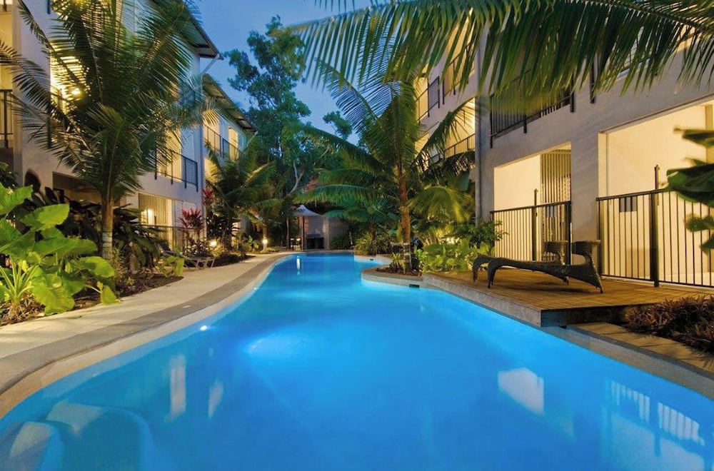 Blue Lagoon Resort 37/60