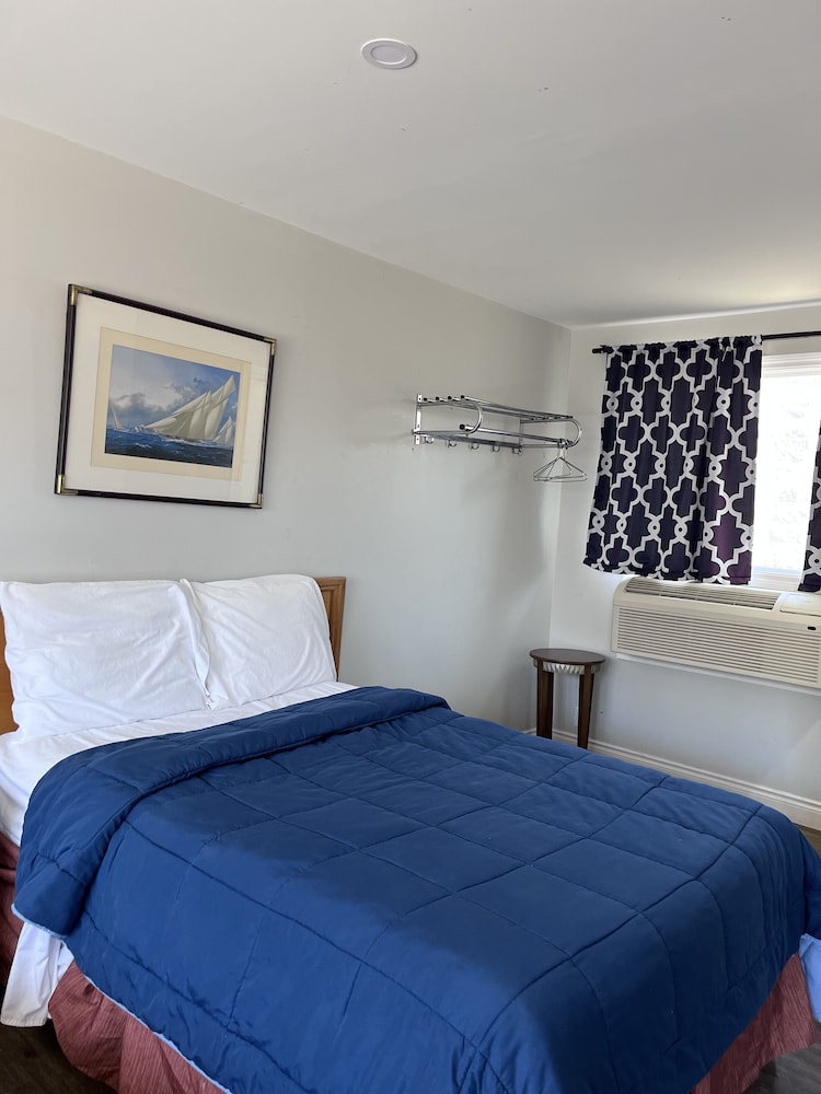 Knights Inn Midland 5/32